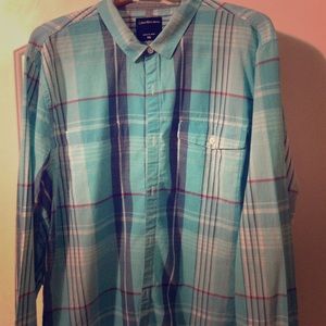 Men’s Calvin Klein plaid button up xxl